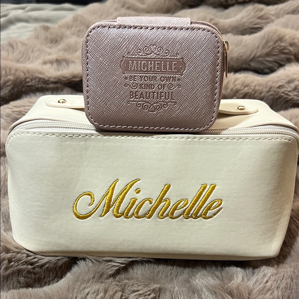 Michelle Pink jewelry case  and Cream Cosmetic Bag Set